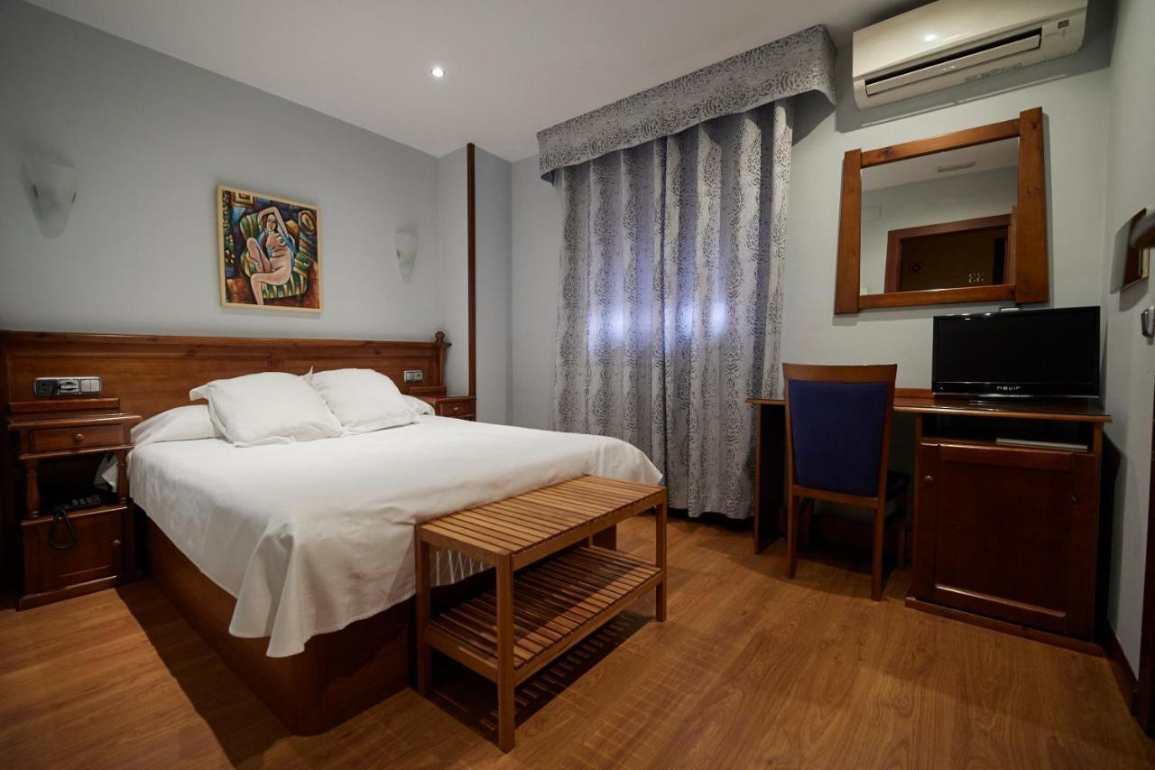 Hotel Villalegre Αβιλές Εξωτερικό φωτογραφία